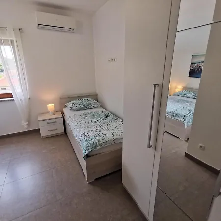 Anton 2 With Terrace And Beautiful Sea View Lägenhet Crikvenica