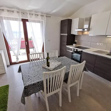 Anton 2 With Terrace And Beautiful Sea View