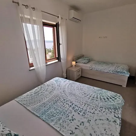 Anton 2 With Terrace And Beautiful Sea View *